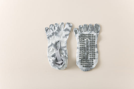 2 Pairs Grey Tie-Dye Non-Slip Yoga Socks for Women - Five-Toe Cotton Blend Socks for Pilates and Indoor Sports