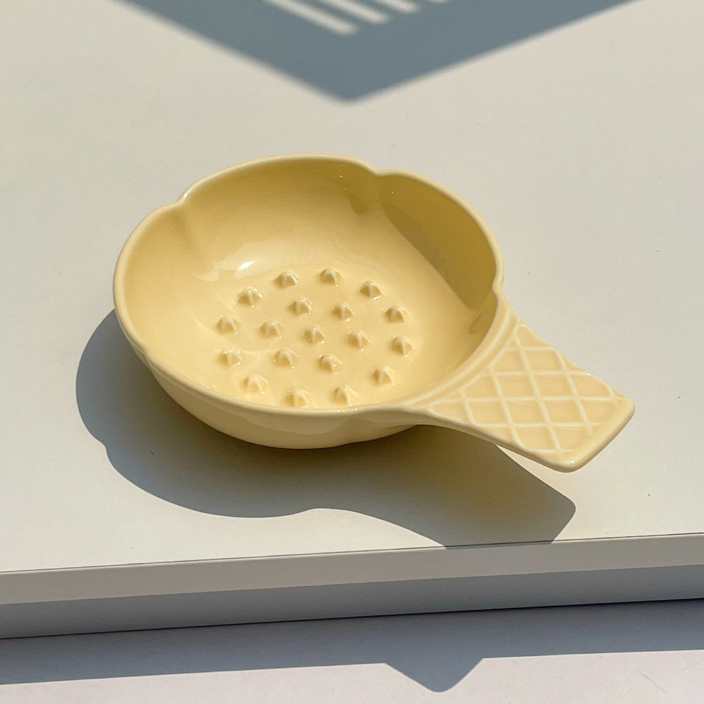 Yellow Adorable Ice Cream Cone Ceramic Slow Feeder Pet Bowl - Fun Anti-Gulp Design for Cats & Dogs