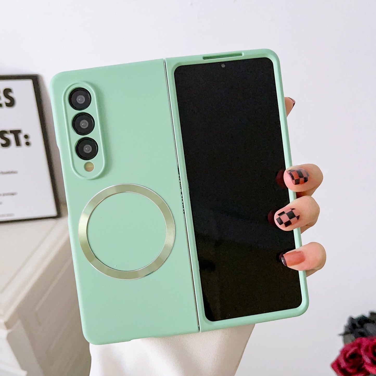 For Samsung Galaxy Z Fold4 5G Magnetic Skin Case - Magsafe - White