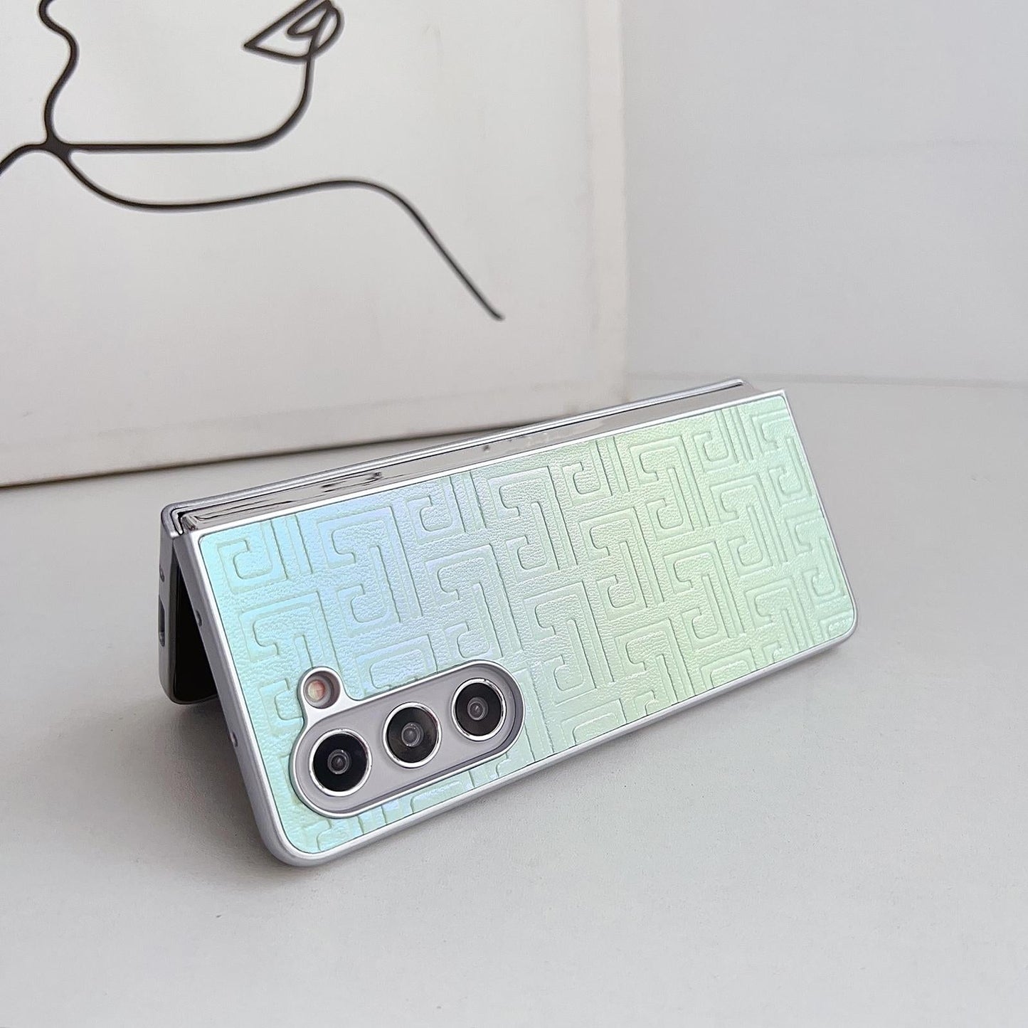 For Samsung Galaxy Z Fold4 5G Geometric Gradient Leather Phone Case - Pearlescent Finish - Silver