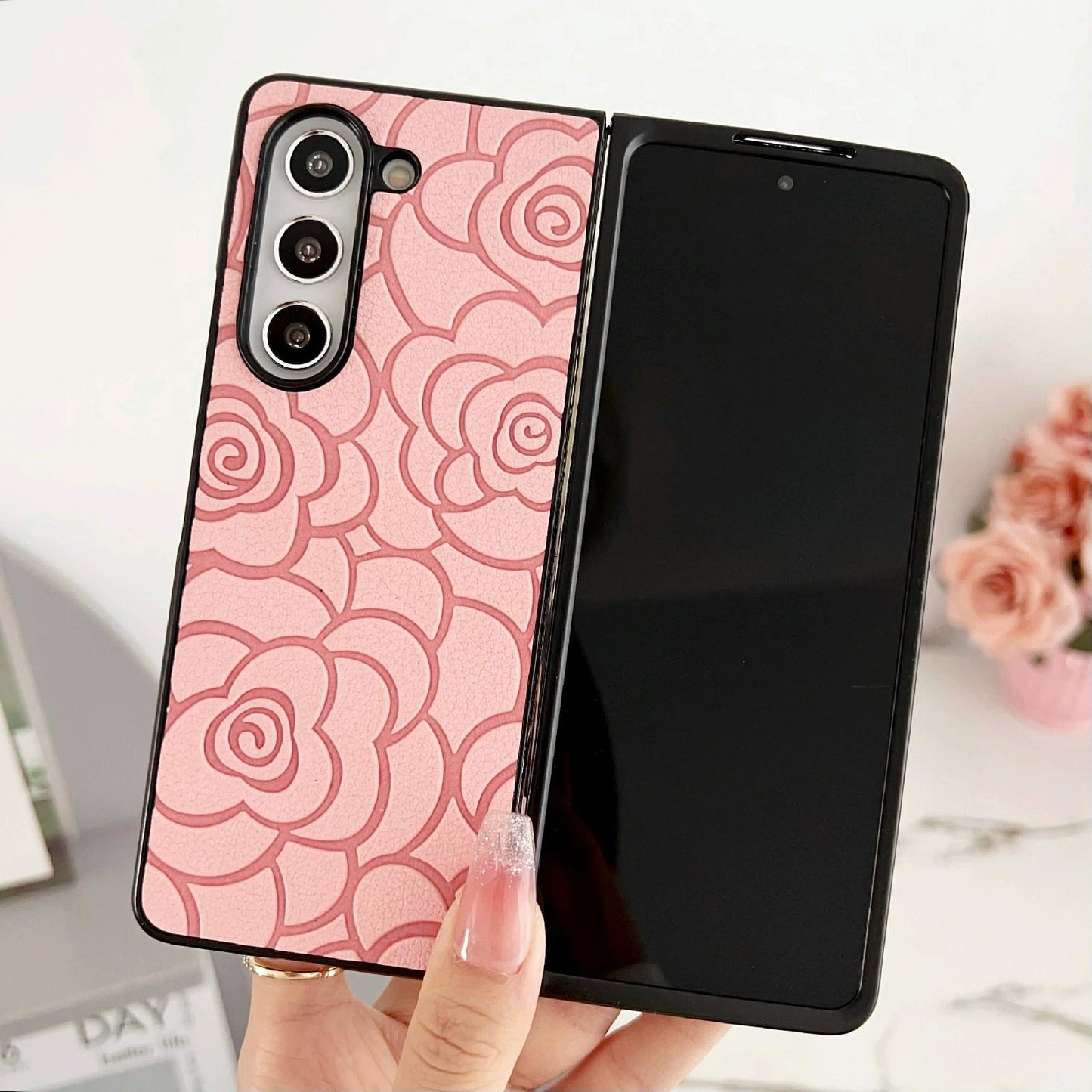 For Samsung Galaxy Z Fold4 5G Floral Print Protective Phone Case - Black