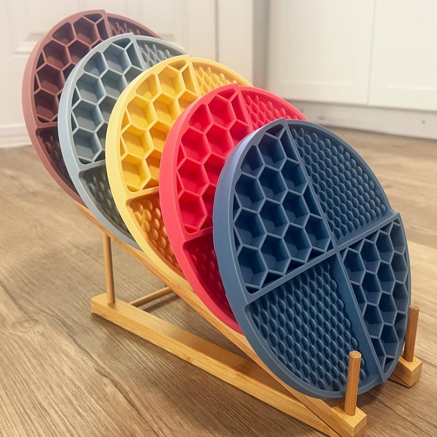 2 Pcs Purple Honeycomb Pet Slow Feeder Bowl - Anti-Choke Silicone Lick Mat with Suction for Dogs