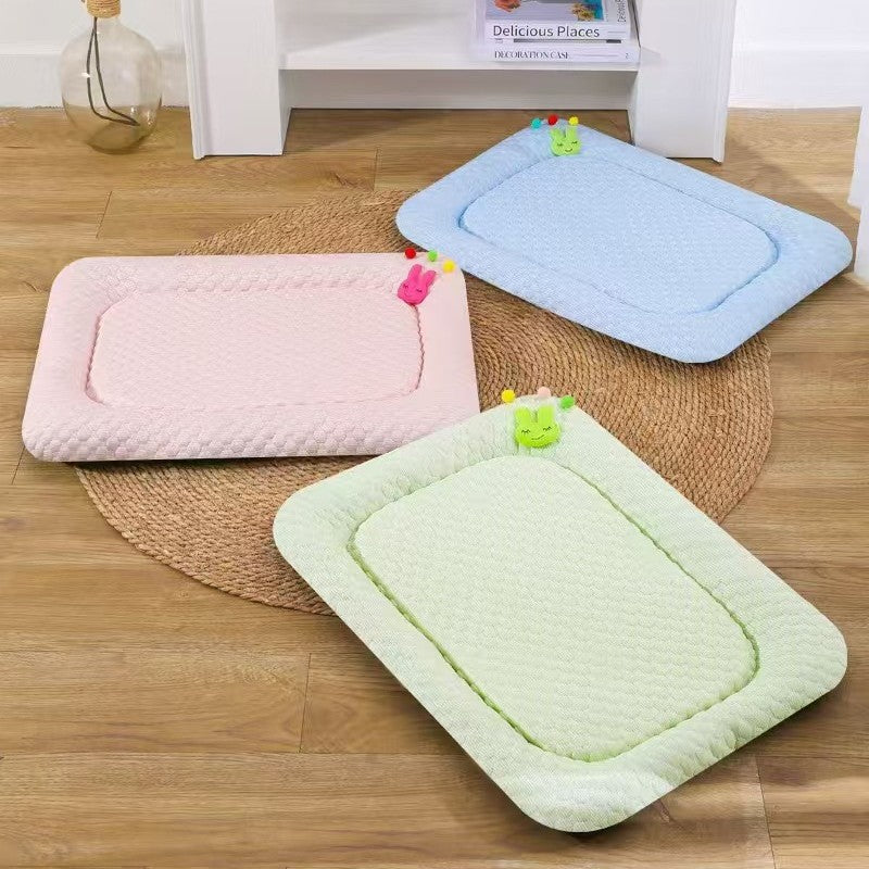 Green Breathable Cooling Pet Mat - Ice Bean Summer Bed for Small Dogs (S : 35x47cm)