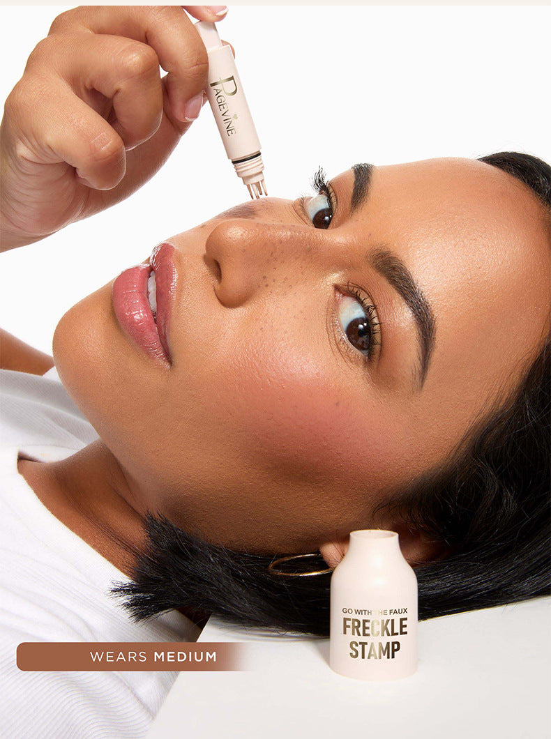 Effortless Faux Freckle Stamp Pen - Natural Looking Freckle Clusters in Seconds(light)