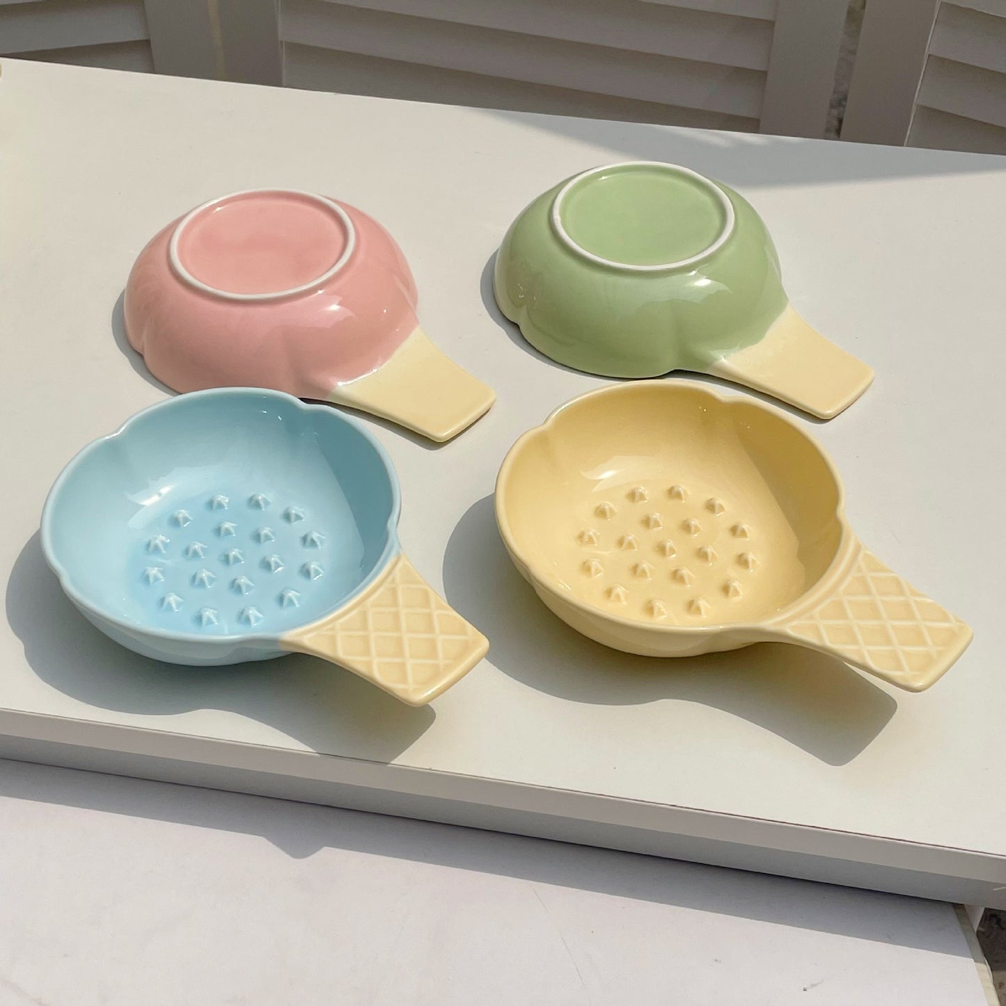 Yellow Adorable Ice Cream Cone Ceramic Slow Feeder Pet Bowl - Fun Anti-Gulp Design for Cats & Dogs