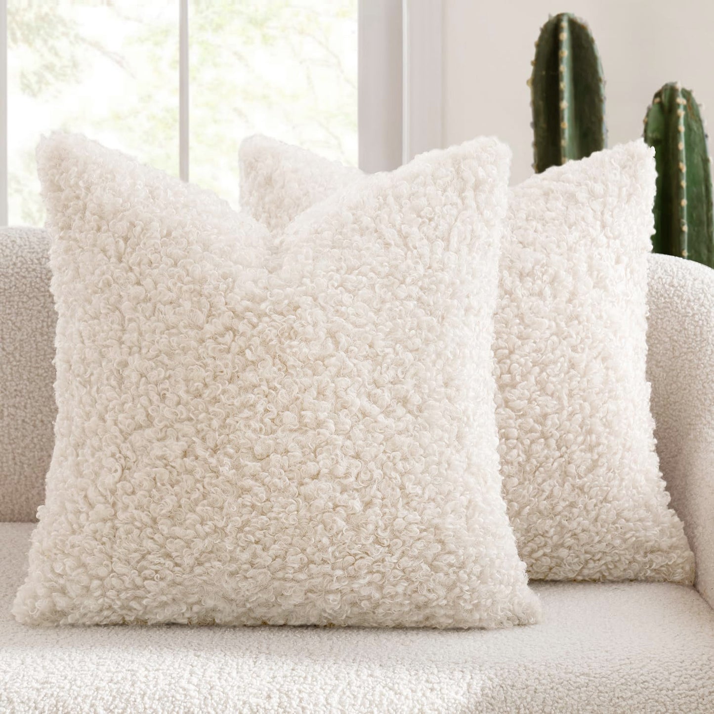 2 Pcs White Cozy Teddy Boucle Cushion Cover - Plush Decorative Square Pillow Case for Sofa & Bed